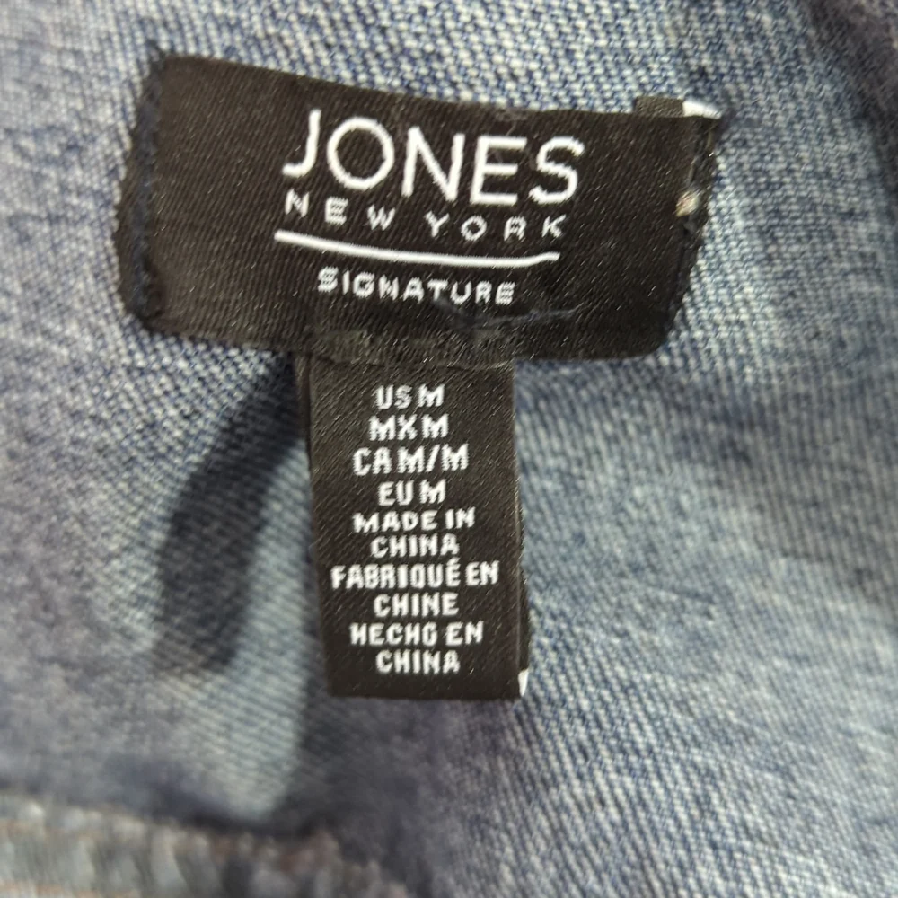 Jones New York Blue Jean Jacket, Dark Wash Size M - Picture 9 of 11